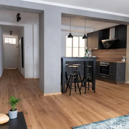 Karli Marx - Innenstadt Apartment *